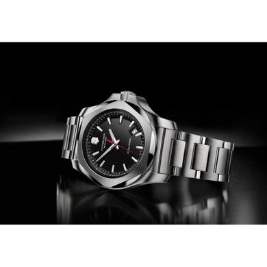 Мужские часы Victorinox Swiss Army INOX V241723.1