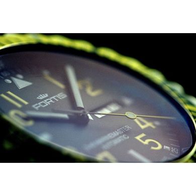 Швейцарские часы наручные мужские FORTIS 670.24.14 K на каучуковом ремешке, механика с автоподзаводом