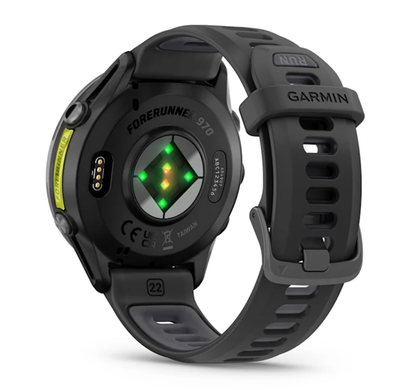 Смарт-годинник Garmin Forerunner 970 з вуглецево-сірим титановим безелем DLC, чорним корпусом і чорним ремінцем