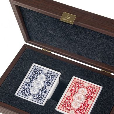 CDE20 Manopoulos Plastic coated playing cards in Caramel colour Leatherette wooden case