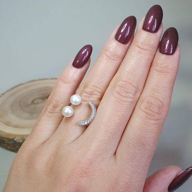 Серебряное кольцо с жемчужинами