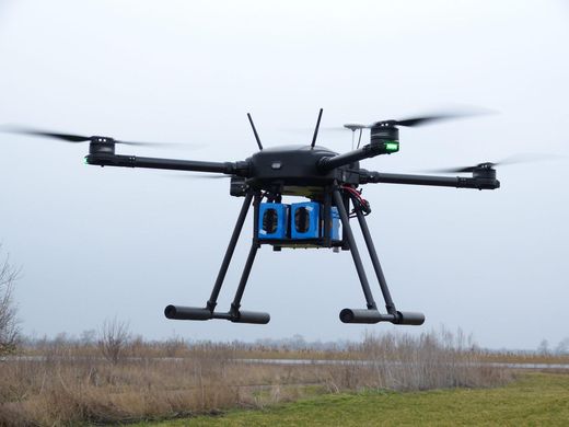 Дрон для моніторингу Reactive Drone RDM1 з можливістю встановлення будь-якої системи вагою до 5 кг.