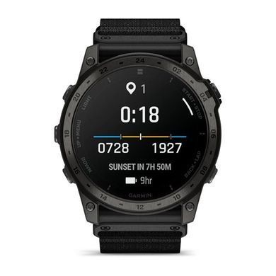Смарт-годинник Garmin Tactix 7 AMOLED з GPS та адаптивним кольоровим дисплеєм