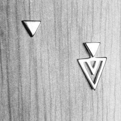 Срібні сережки набірні два трикутника без каменів маленькі