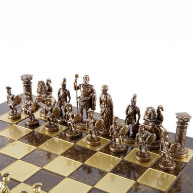 S11CBRO Manopoulos Greek Roman Period chess set with gold-bronze chessmen / Brown chessboard 44cm