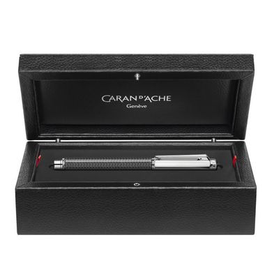 Пір'яна ручка Caran d'ache Varius Carbon 3000 Ca4490-017