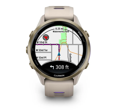 Смарт-годинник Garmin Forerunner 970 із золотистим титановим безелем, сірим корпусом і ремінцем кольору французький сірий/індиго
