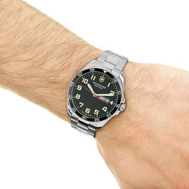 Чоловічий годинник Victorinox SwissArmy FIELDFORCE V241849