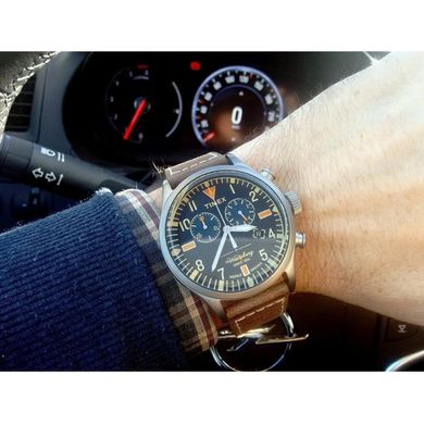 Чоловічі годинники Timex WATERBURY Chrono Tx2p84100