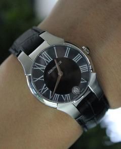 Часы наручные женские Aerowatch 06964 AA04 кварцевые с датой, черный кожаный ремешок