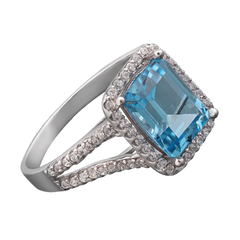 Серебряное кольцо с прямоугольным камнем 16.5