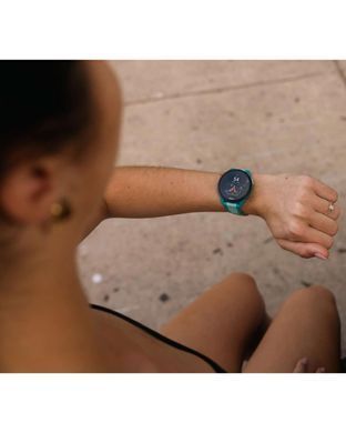 Смарт-часы Garmin Forerunner 165 Music, силиконовый ремешок цвета бирюзовый/аква