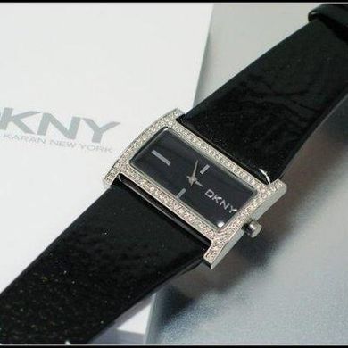Часы наручные женские DKNY NY4821 кварцевые, ремешок из кожи, США