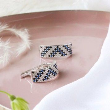 Серебряные серьги орнамент