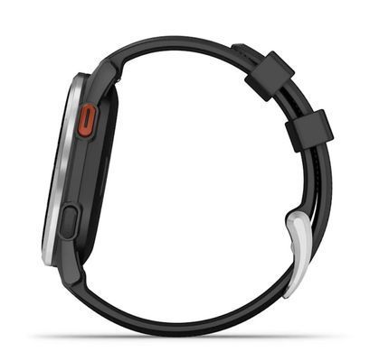 Смарт-годинник Garmin Approach S44 зі сріблястим алюмінієвим безелем і чорним силіконовим ремінцем