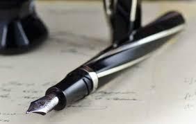 Ручка пір'яна Visconti 26302PDA55F Divina Black Over FP 23KT F
